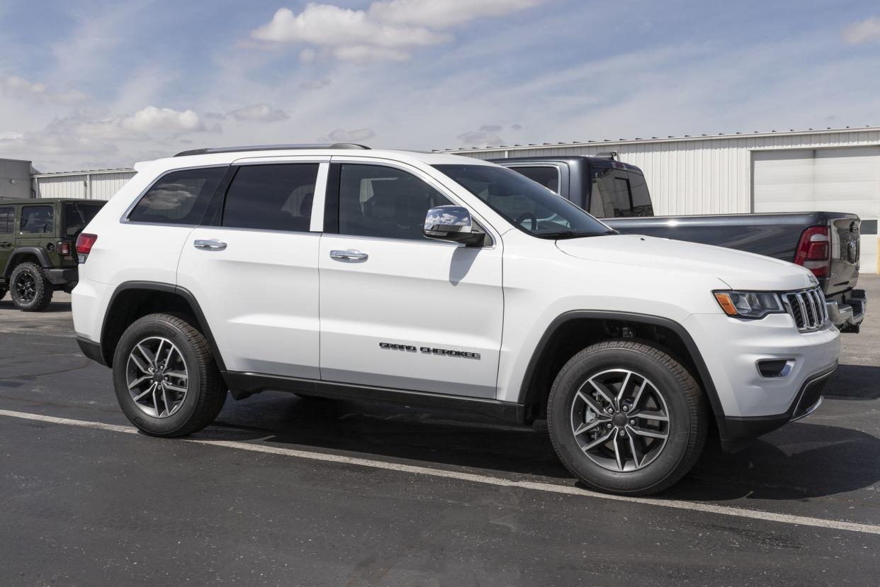 Kokomo - Circa May 2021: Jeep Grand Cherokee display at a Chrysler dealership. The Stellantis subsidiaries of FCA are Chrysler, Dodge, Jeep, and Ram.