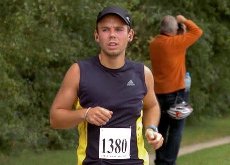 Andreas Lubitz runs the Airportrace half marathon in Hamburg in this September 13, 2009 file photo. REUTERS/Foto-Team-Mueller