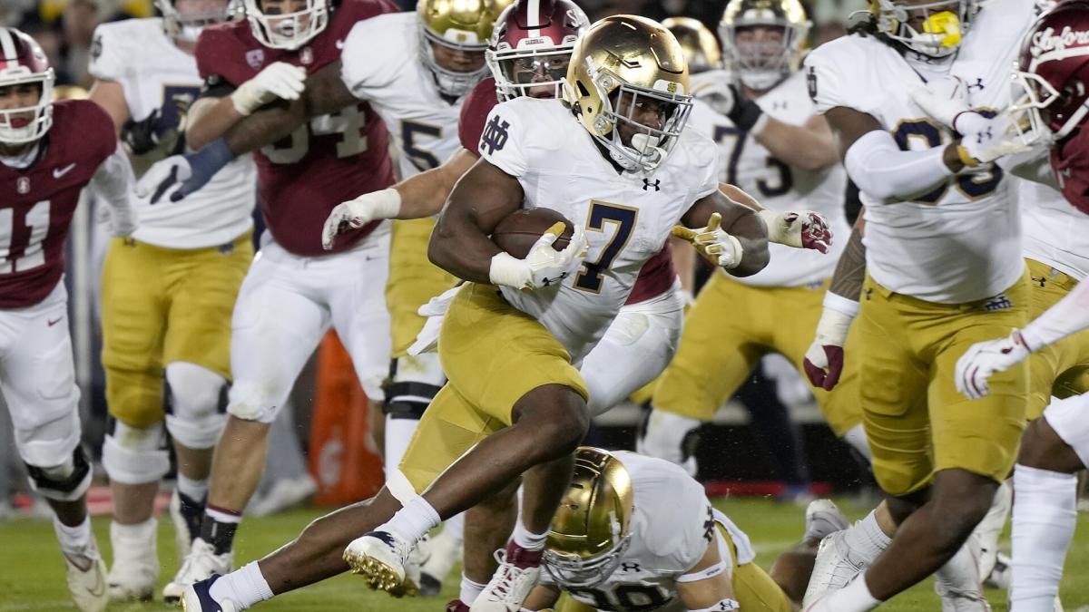 Audric Estimé’s Impressive Performance Breaks Records in Notre Dame’s Dominant Win Over Stanford