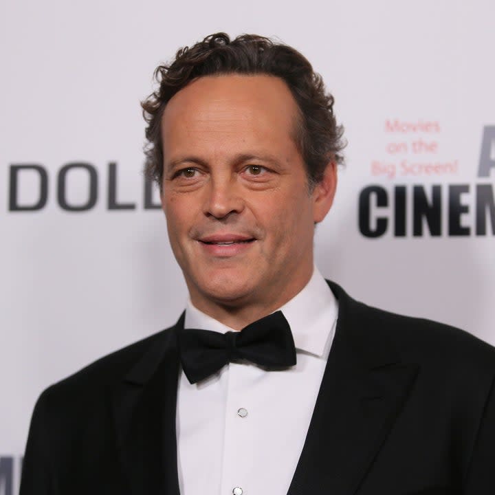 Vince Vaughn in a tuxedo on the red carpet