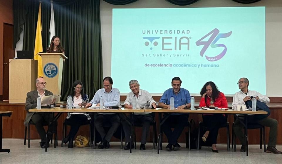 Jorge Iván González, director del Departamento Nacional de Planeación de Colombia, dio a conocer sus críticas sobre las dificultades para hacer planeación. Imagen: Valora Analitik.