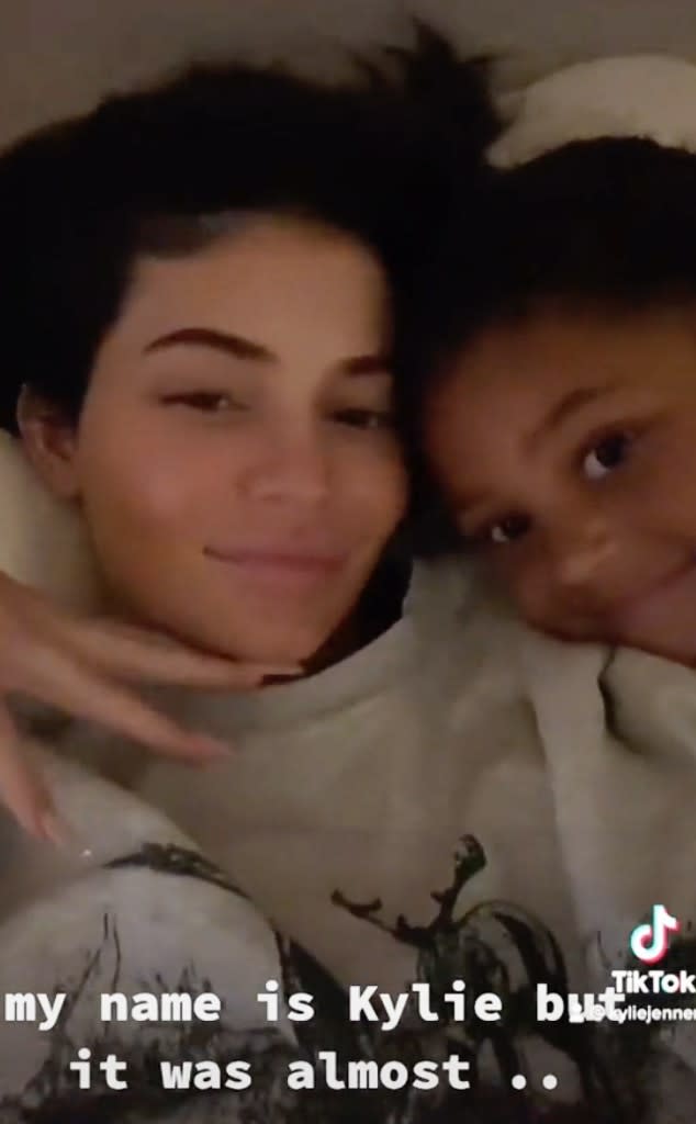 Kylie and Stormi, TikTok