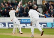 Britain Cricket - England v Sri Lanka - Second Test - Emirates Durham ICG - 27/5/16 England's Nick Compton is out caught by Sri Lanka's Sutanga Lakmal off Nuwan Pradeep Action Images via Reuters / Jason Cairnduff