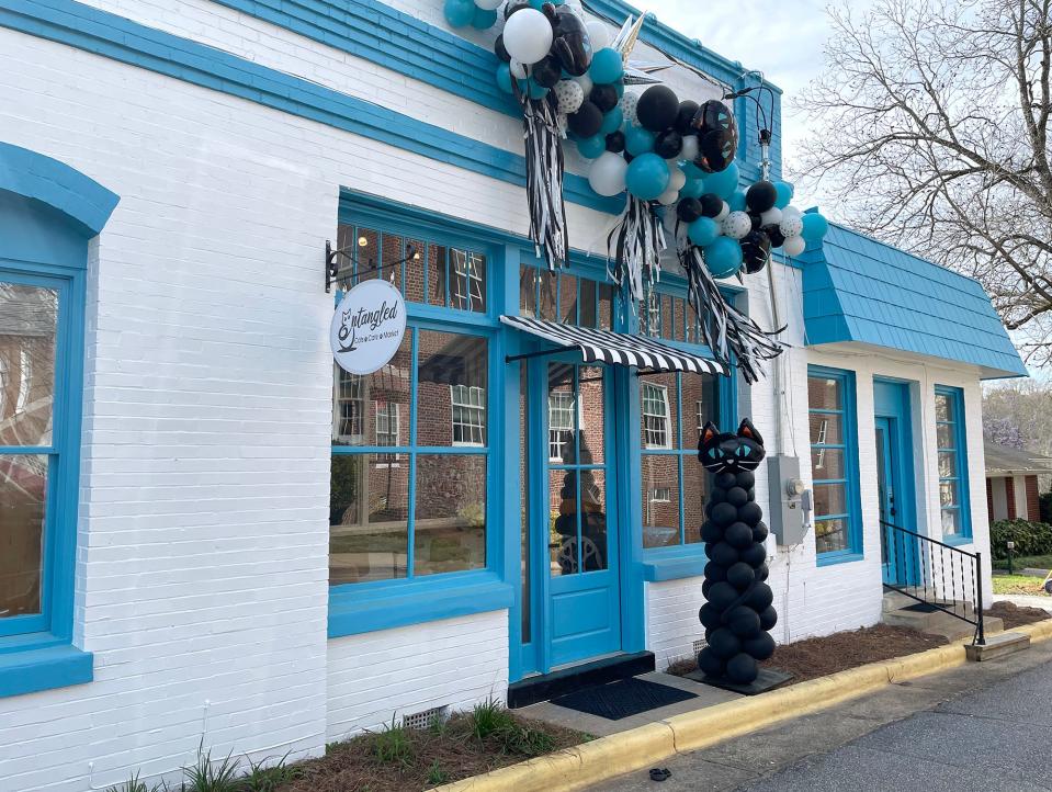 The front entrance of Entangled Cat Cafe in Watkinsville.