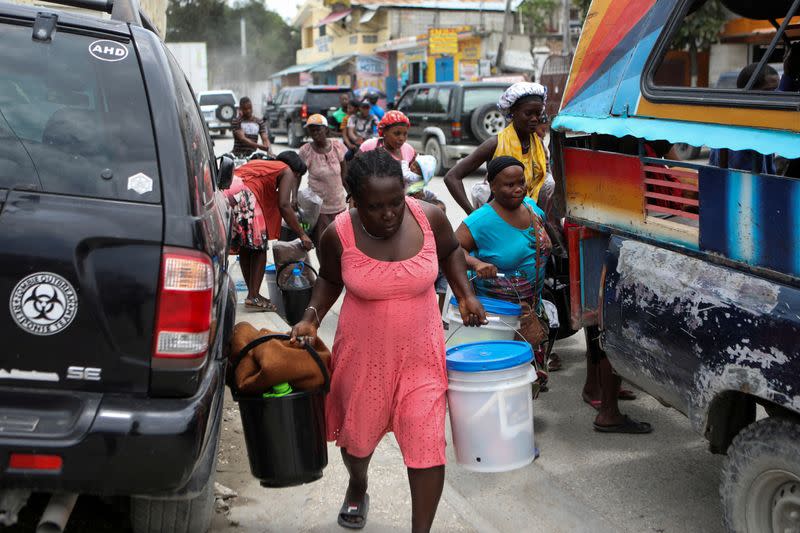 FILE PHOTO: Gang violence in Haiti's capital forces residents to flee their homes