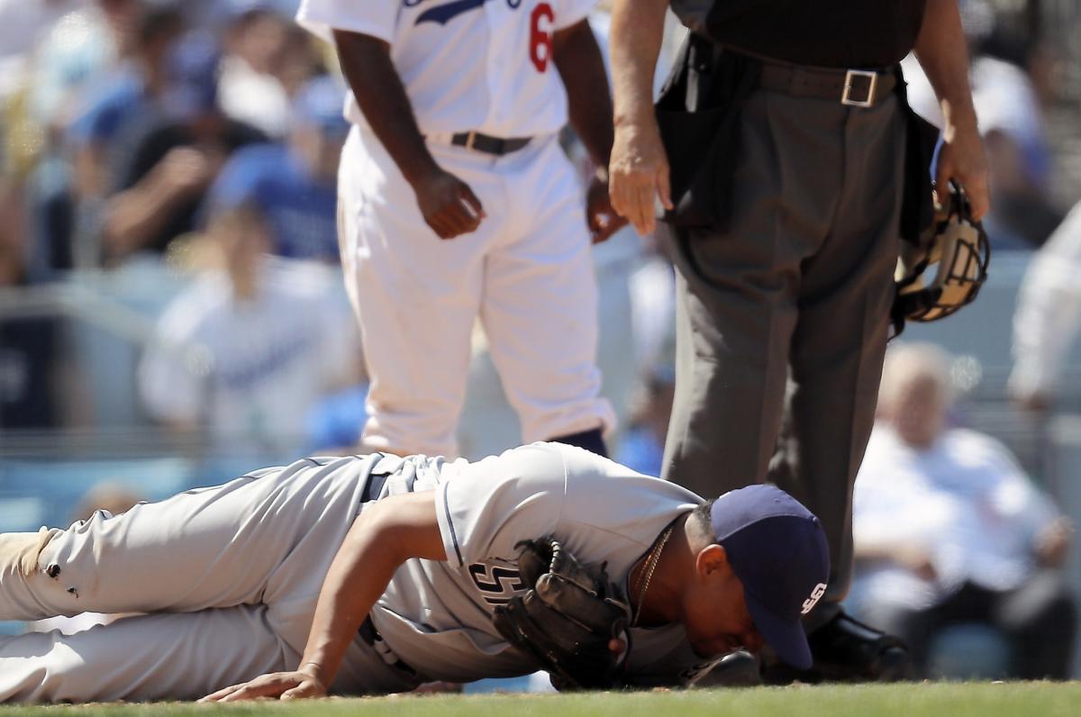 Catcher Christian Bethancourt makes the Padres roster as a pitcher