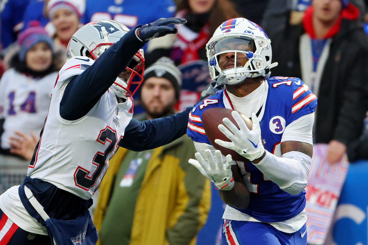 Buffalo Bills WR Stefon Diggs & QB Josh Allen: Plans to 'Grow Old' Together  - Sports Illustrated Buffalo Bills News, Analysis and More