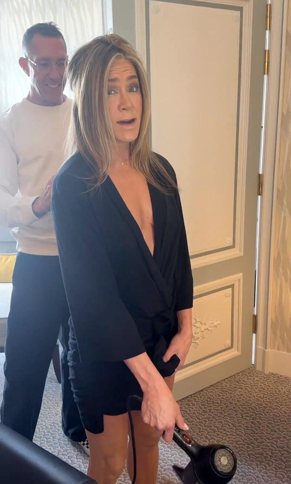 Jennifer Aniston Shares Glimpse Behind the Scenes of Promo Tour for Murder Mystery 2: ‘Thank You Paris’