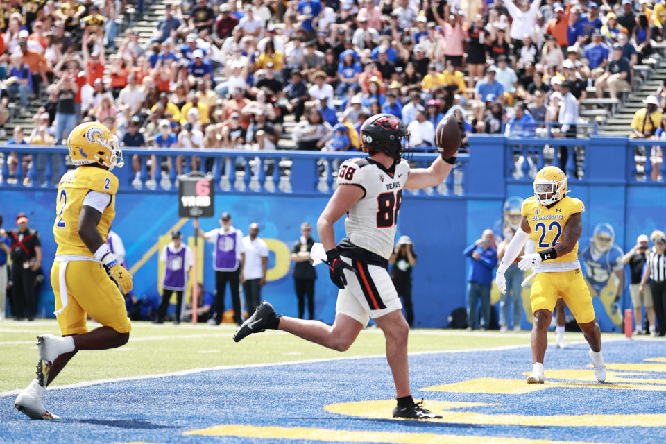 Oregon State tight end Jack Velling (88) scores a touchdown in the first half of an NCAA college football game against San Jose State in San Jose, Calif., Sunday, Sept. 3, 2023. (AP Photo/Josie Lepe)