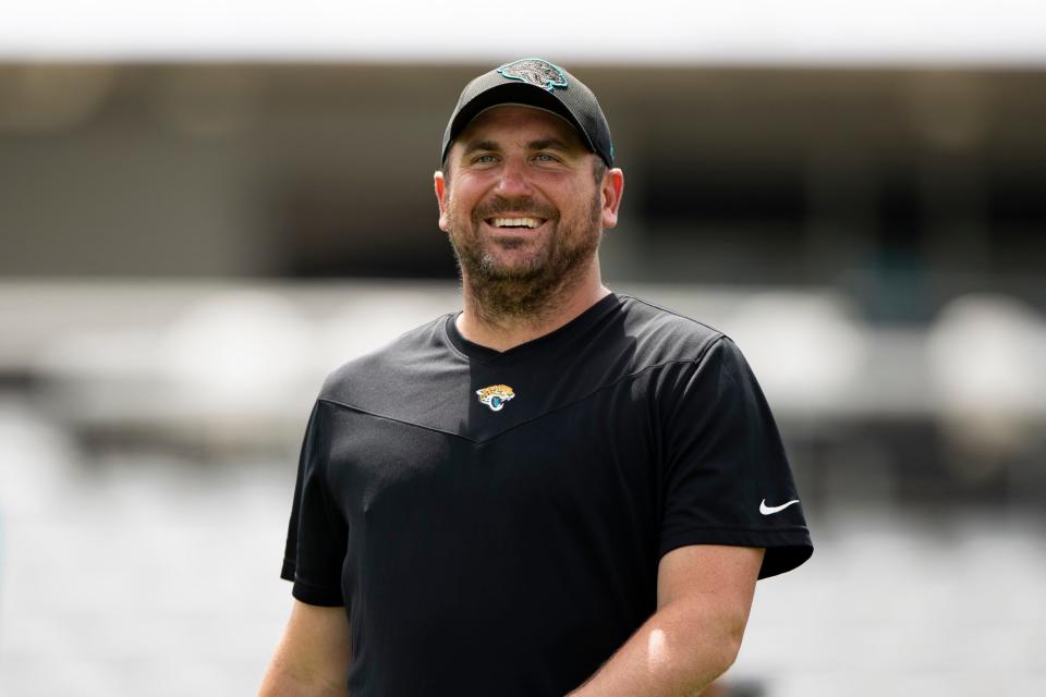 Jaguars pass-game coordinator Jim Bob Cooter