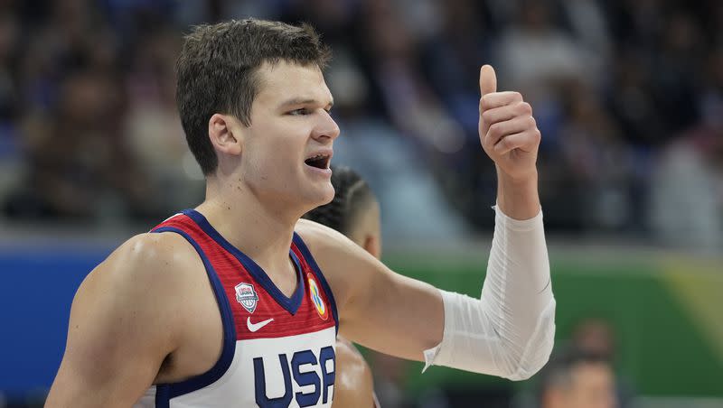 U.S. center Walker Kessler gestures during World Cup bronze medal game between the United States and Canada in Manila, Philippines, Sunday, Sept. 10, 2023. 