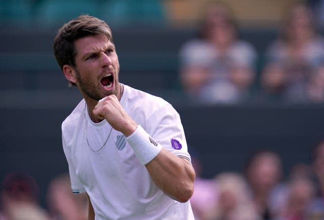 Cameron Norrie has roared into the Wimbledon semi-finals 