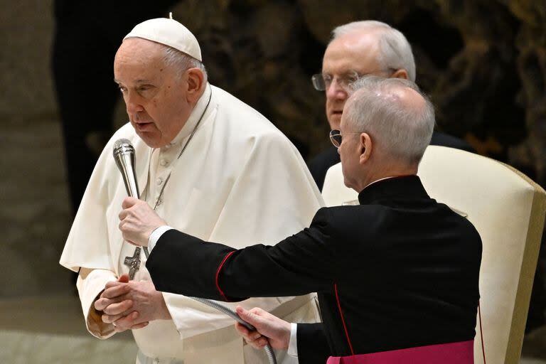 El papa Francisco, en la audiencia general de los miércoles. (Andreas SOLARO / AFP)