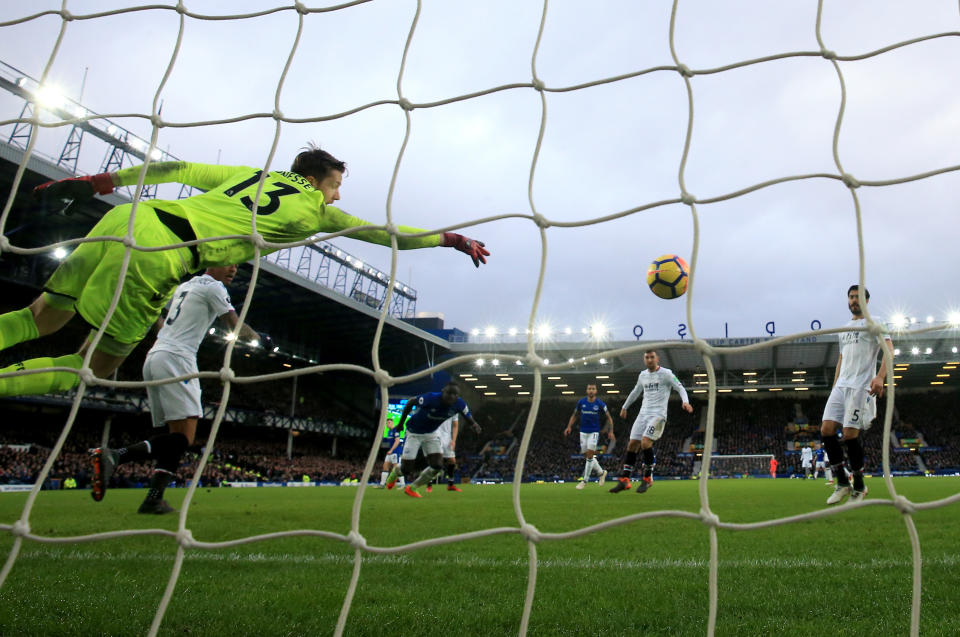 Everton succeeded in tucking their chances away, unlike Crystal Palace