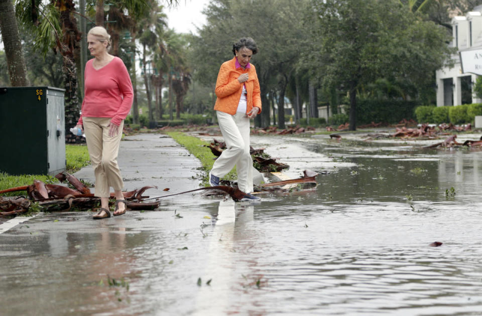 Hurricane Matthew batters the Southeast