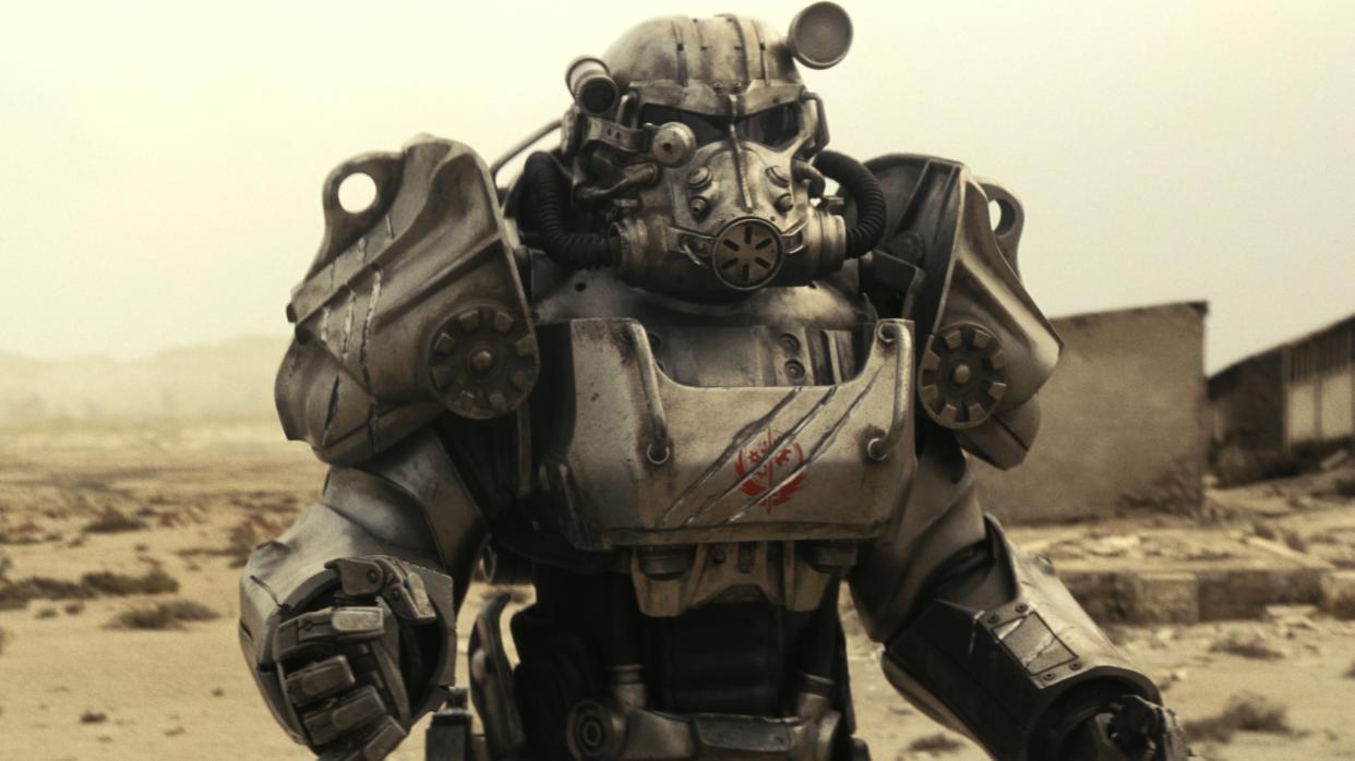  Fallout TV series Maximus wearing power armor. 