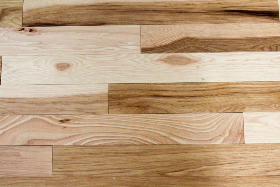 natural hickory wood floor with planks horizontal