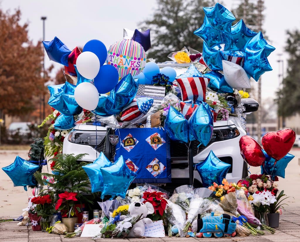 Texas Shooting-Officer Killed (© 2021 Juan Figueroa / The Dallas Morning News)