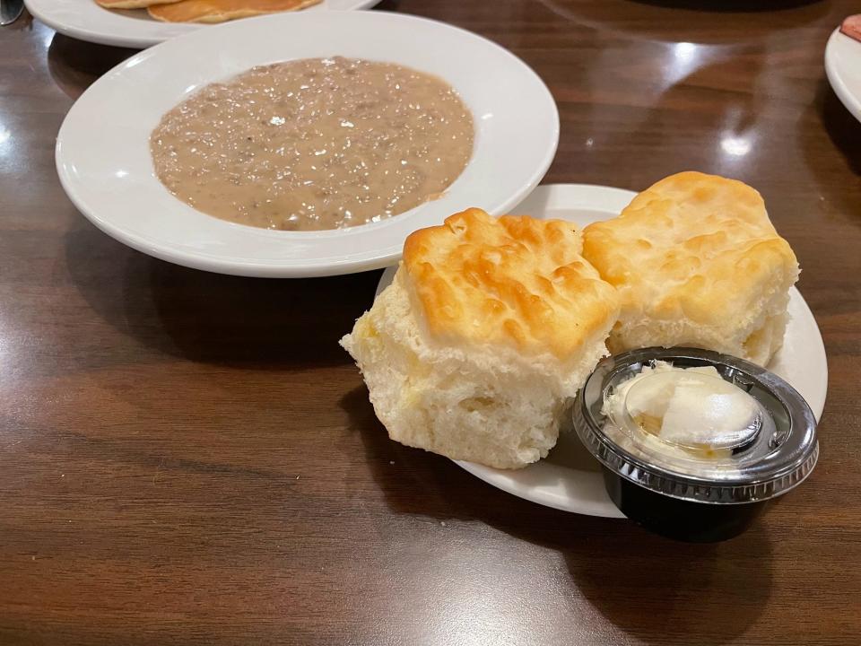 biscuits and gravy from bob evans