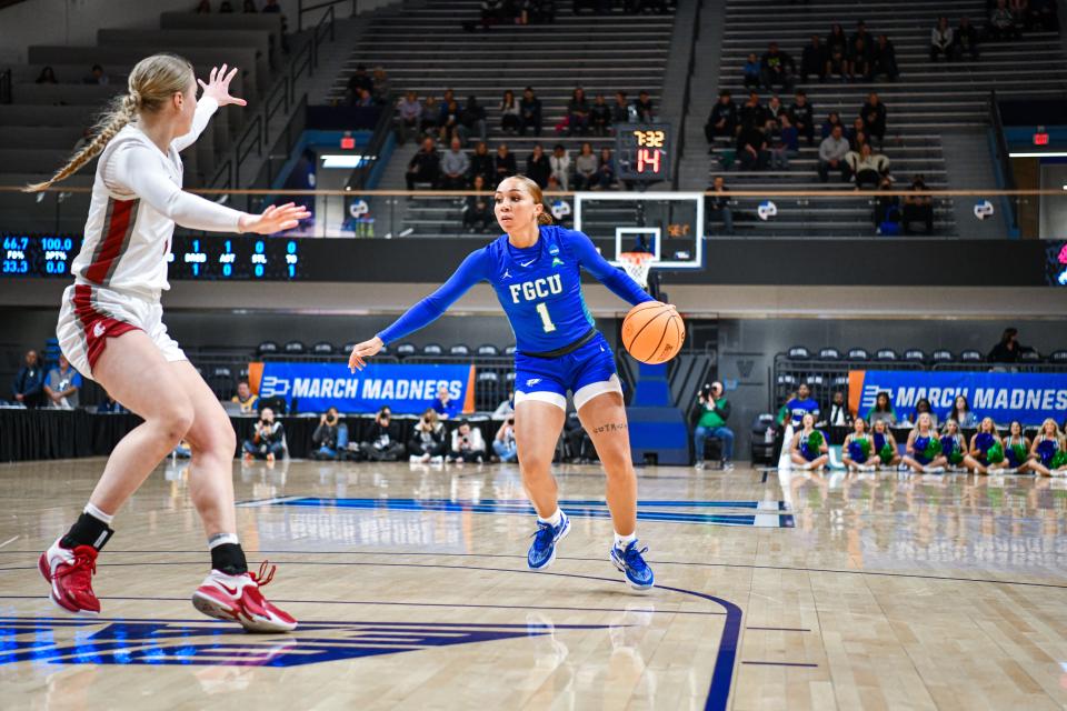 FGCU's Alyza Winston dribbles against Washington State in a first round 2023 NCAA Women's Basketball Tournament game on Saturday, March 18 in Villanova, Pa.