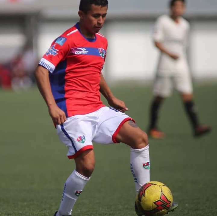 Osama Vinladen se prepara para su debut en la Sub 15 de Perú (Foto: Facebook)