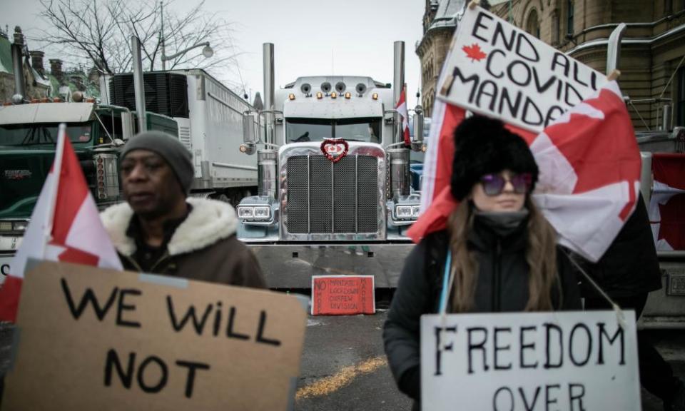 Truckers continue their rally against coronavirus measures and vaccine mandate in Ottawa