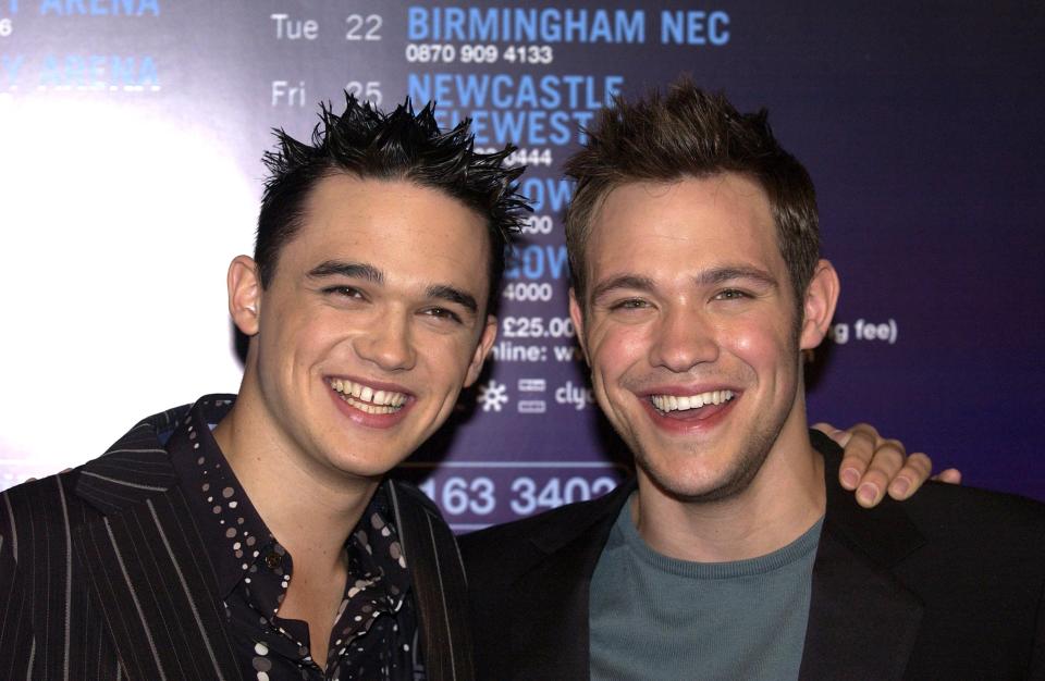 Pop Idol Concert, London, Britain - Apr 2002, Gareth Gates And Will Young (Photo by Brian Rasic/Getty Images)