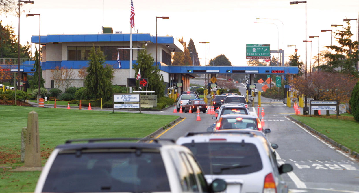 A teen was detained by ICE after accidentally entering the U.S. while jogging along the Canadian border. (Photo: Getty Images)