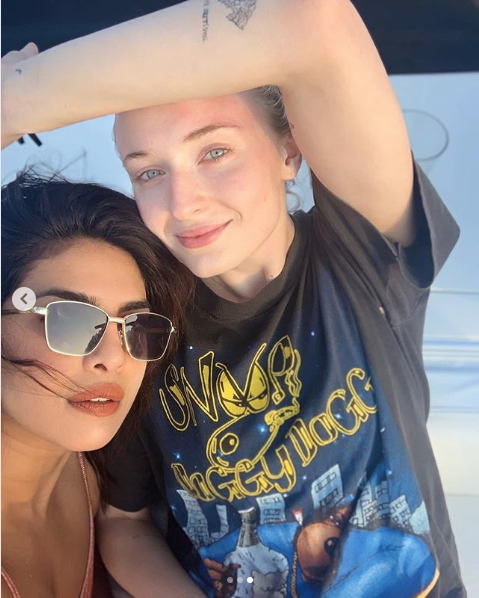 Photo credit: Instagram/@priyankachopra