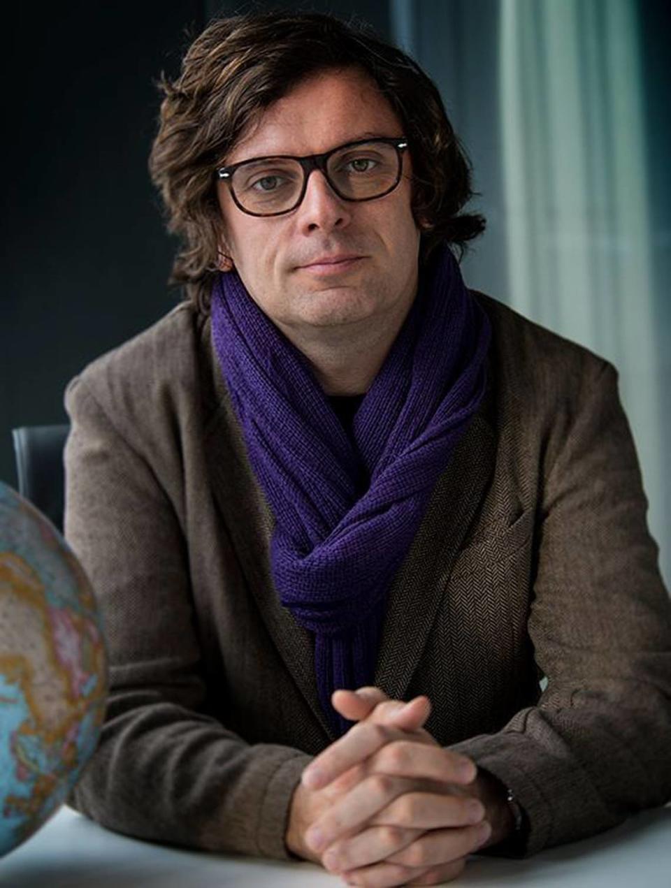 Marek Ranis is associate professor of art at UNC Charlotte. Since 2002, much of his work has focused on global climate change and the Arctic region.
