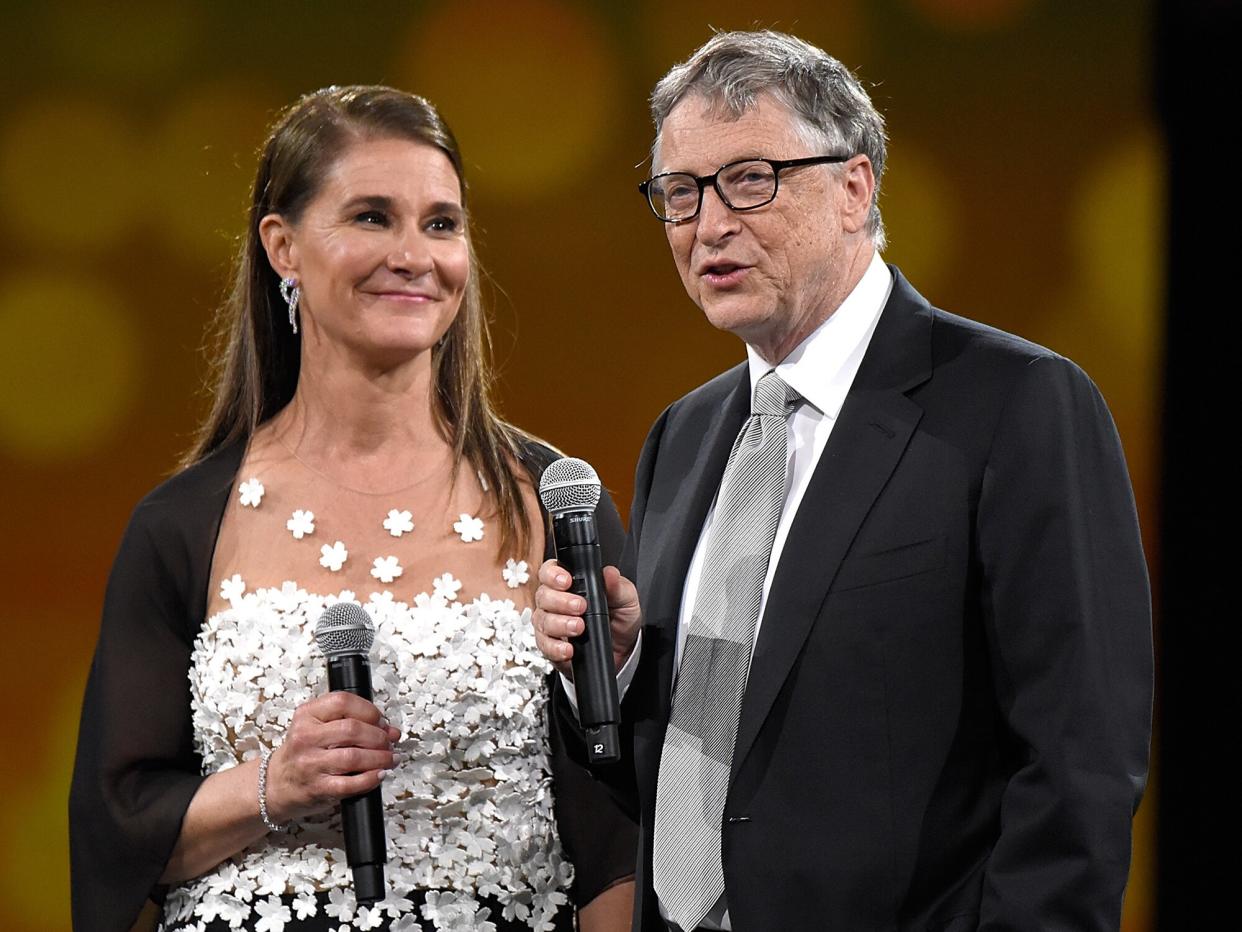 Melinda Gates and Bill Gates speak on stage during The Robin Hood Foundation's 2018 benefit at Jacob Javitz Center on May 14, 2018 in New York City. (Photo by Kevin Mazur/Getty Images for Robin Hood)