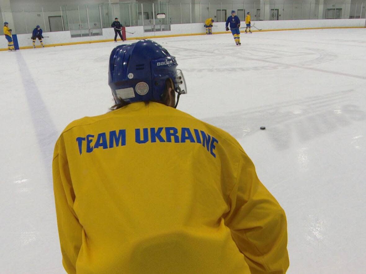 Ukrainian's national U-25 hockey team practises ahead of Friday night's game against the University of Saskatchewan Huskies. (Chanss Lagaden/CBC - image credit)