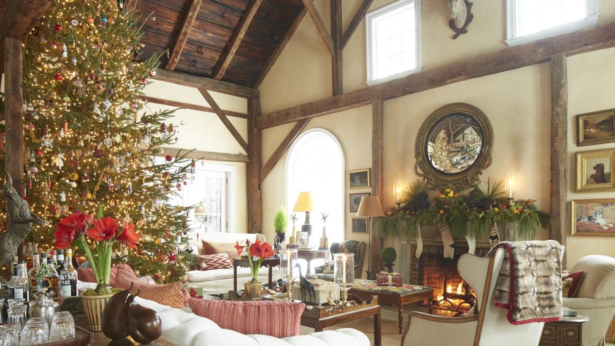 bunny williams and john rosselli connecticut barn christmas tree