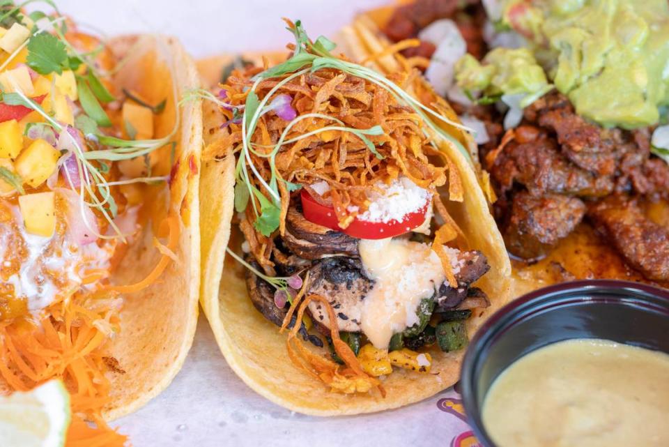 The roasted Shrooms taco at Que Fresa is made of wild mushrooms, Poblano rajas, roasted corn, Chipotle aioli, Cotija cheese and pickled Fresno fried leeks.