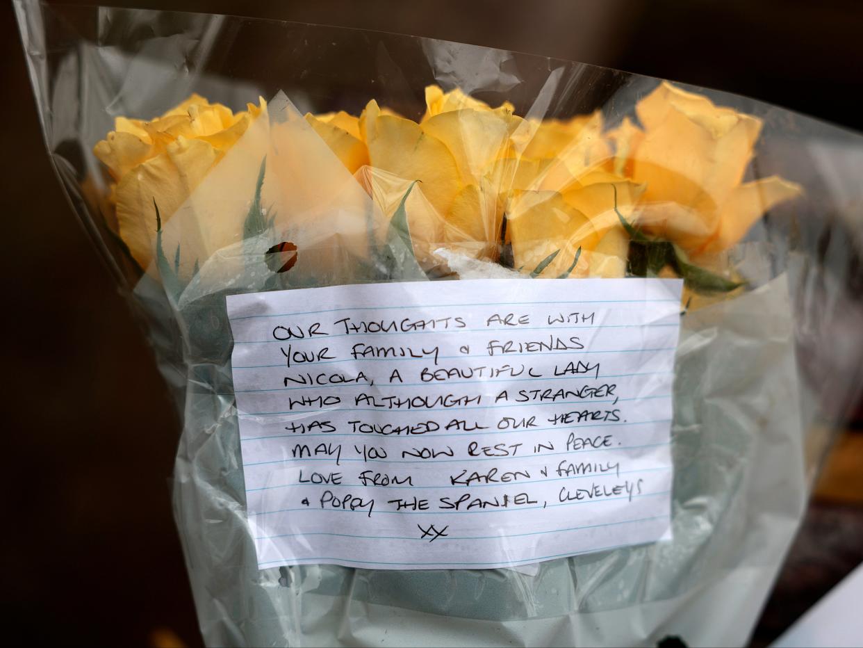 Flowers left near the river by a family who did not know Ms Bulley to pay tribute to her (Getty Images)