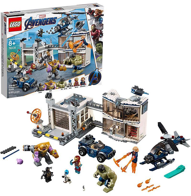 Marvel Avengers Compound Battle Building Kit