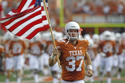 Former long snapper Nate Boyer had a very measured response to Colin Kaepernick (AP).