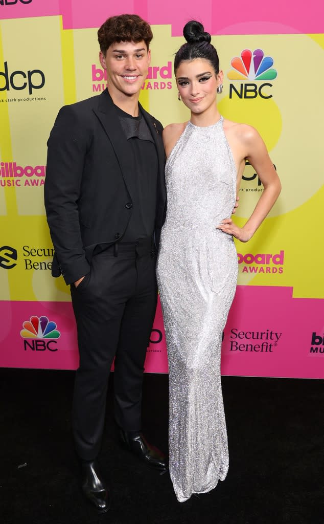 Noah Beck, Dixie D'Amelio, 2021 Billboard Music Awards, Billboard Music Awards, Red Carpet Fashions