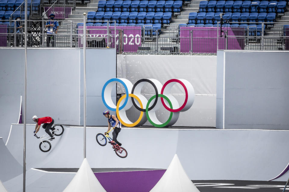 <p>TOKYO, JAPAN - JULY 31: Athletes practice before the Men's BMX Freestyle seeding event at Ariake Urban Sports Park on July 31, 2021 in Tokyo, Japan. Despite a surge in Covid-19 cases in Tokyo, Japanese Prime Minister Yoshihide Suga stated on Friday that adequate measures are in place to prevent coronavirus infections spreading from Olympic athletes and staff to the wider population. Mr Suga also announced that Tokyoâs neighbouring prefectures of Chiba, Kanagawa, Saitama will be added to the state of emergency that currently covers the capital and which runs through to August 31st. (Photo by Yuichi Yamazaki/Getty Images)</p> 