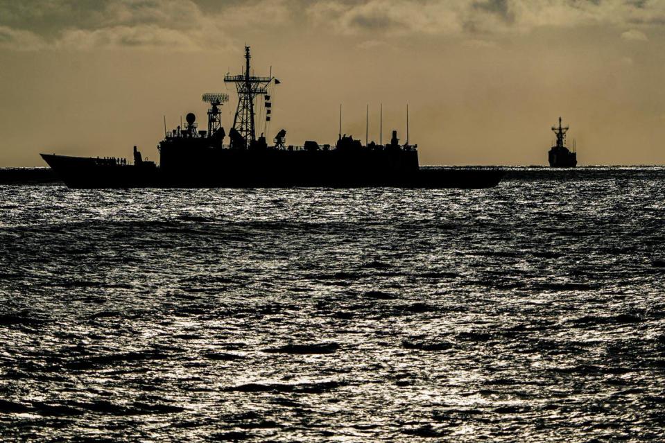 艦艇編隊遂行作戰任務。   圖：翻攝中華民國海軍臉書