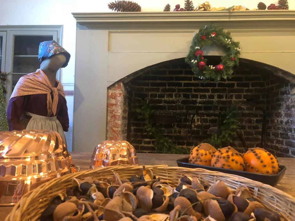 Kitchen decorated by Maryanne Davis and Joyce Tucker at Centre Hill Museum's 2022 Holiday Showcase in Petersburg, Va.