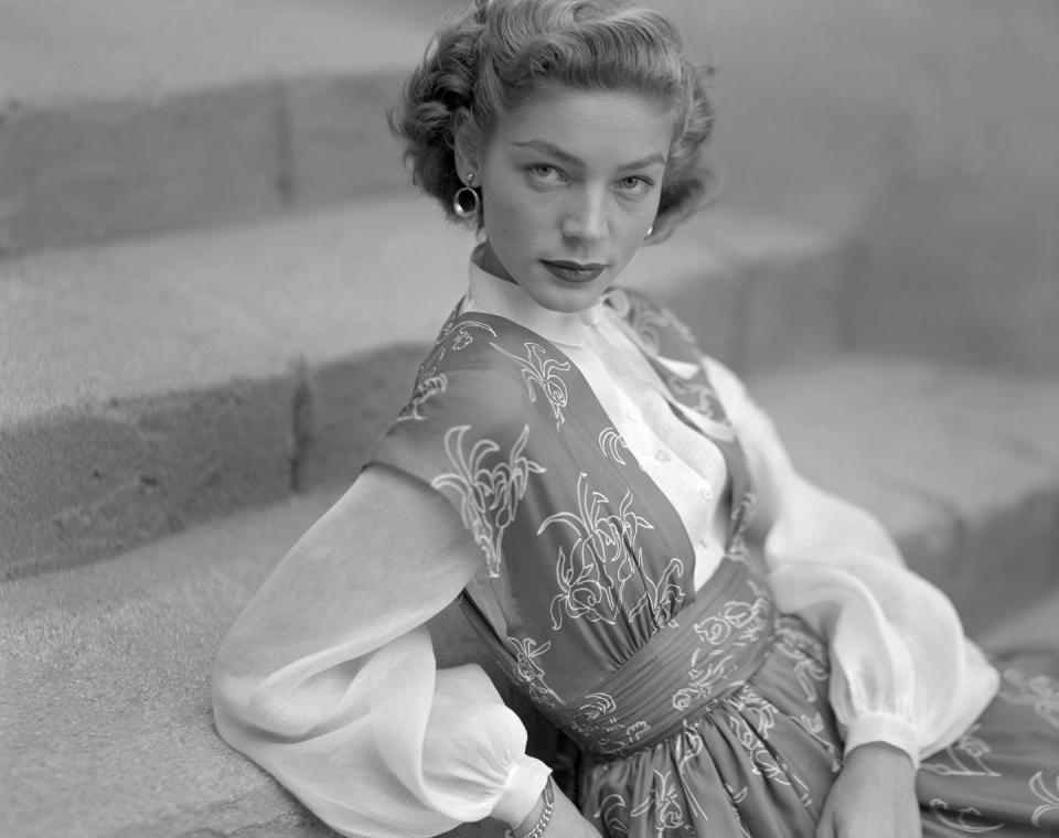 1949: Her Signature Look