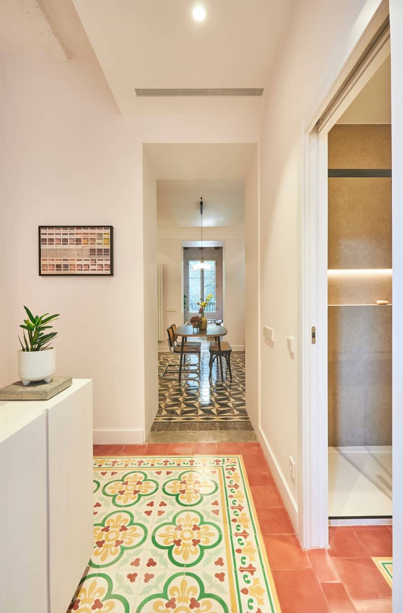 View into dining room from hallway.