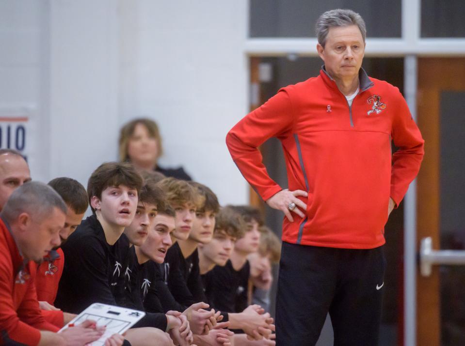 Metamora head coach Danny Grieves watches as his team battles Sacred Heart-Griffin in the first half Monday, Jan. 16, 2023 at UI-Springfield. The Redbirds defeated the defending 3A state champion Cyclones 60-50.