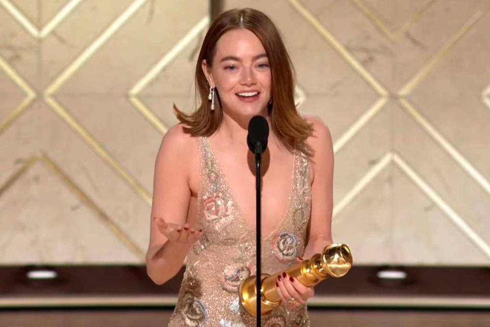 “Poor Things'” Emma Stone Dedicates 2024 Golden Globes Win to Husband