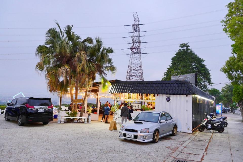 台中龍井｜那兩蚵夜景海鮮餐廳