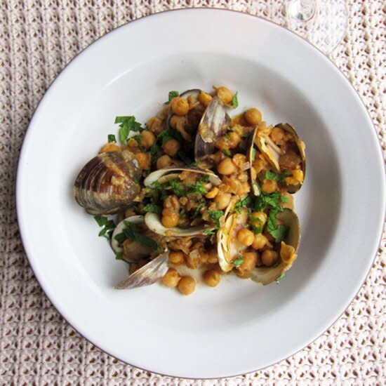 original-201402-HD-food-and-wine-diet-clams.jpg