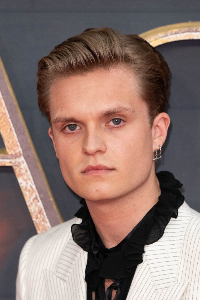 closeup of Tom Glynn-Carney