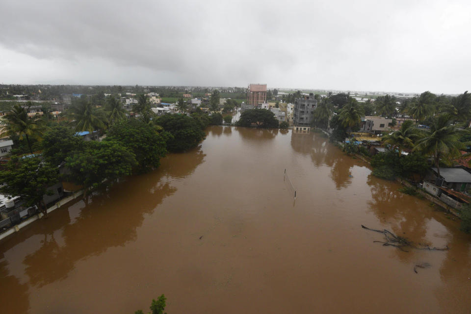 Heavy monsoon triggers floods in India