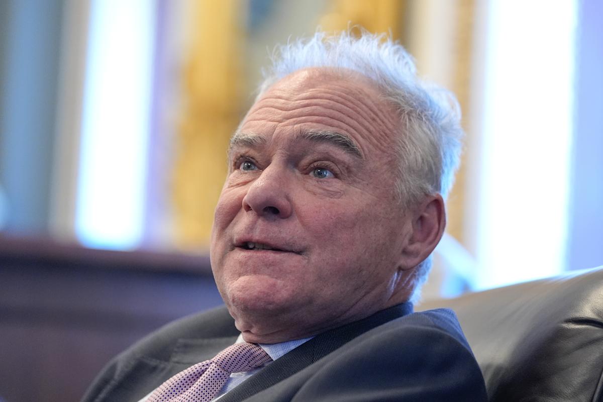 Senate considers limiting Trump's war powers after Venezuela raid